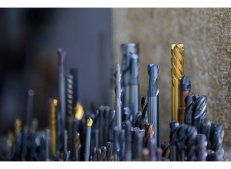 Thu mua hợp kim máy móc ngành gỗ